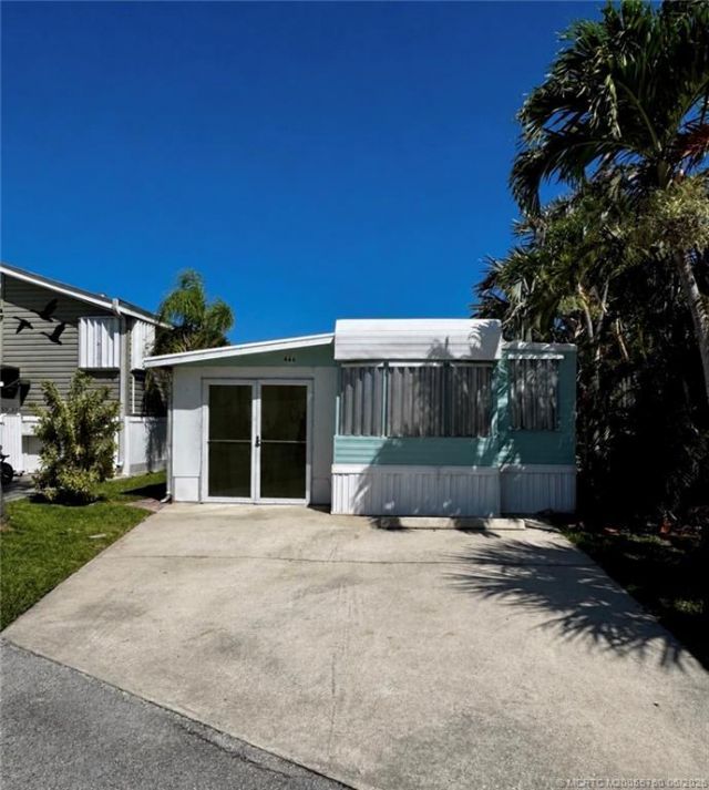 466 Nettles Boulevard, Jensen Beach, FL 34957 Photo