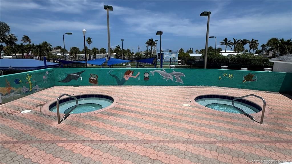 466 Nettles Boulevard, Jensen Beach, FL 34957 Photo