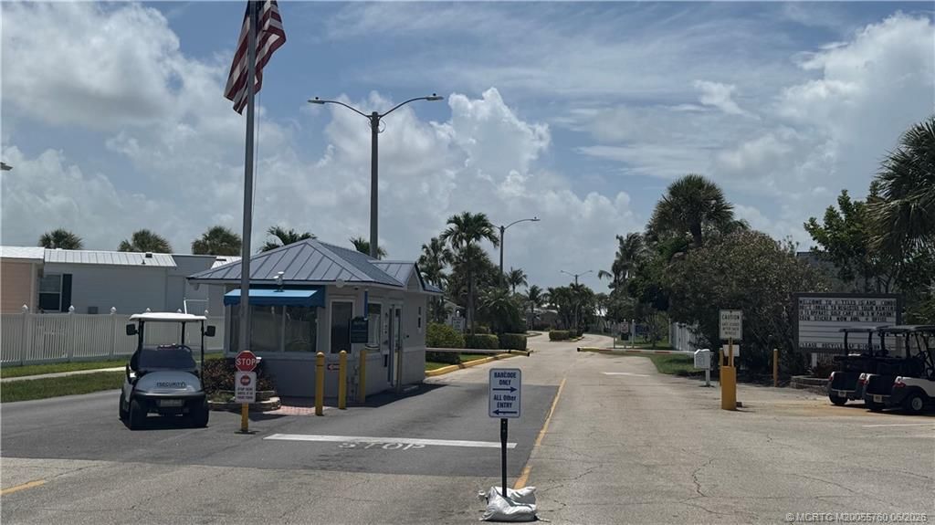 466 Nettles Boulevard, Jensen Beach, FL 34957 Photo