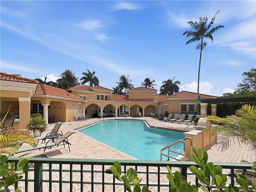 8687 River Homes Ln, Unit 4207, Bonita Springs, FL 34135 Photo