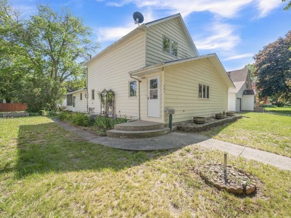 605 20th st, Spirit Lake, IA 51360