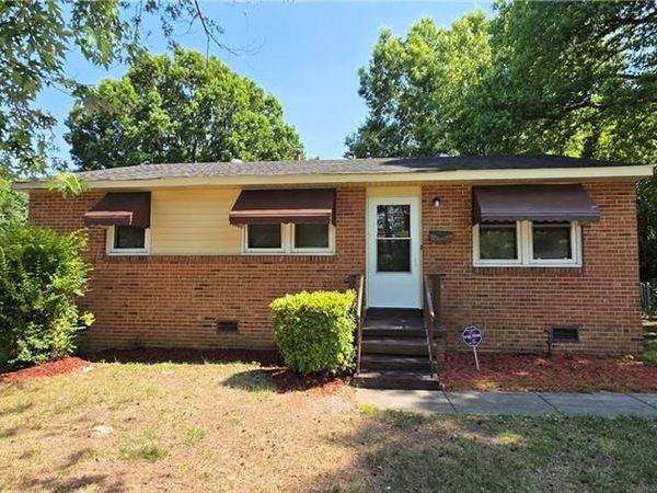 2206 Bothwell Street , Greensboro, NC 27401