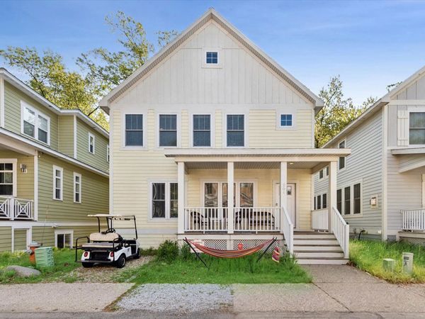 204 Mary Lane , Michigan City, IN 46360
