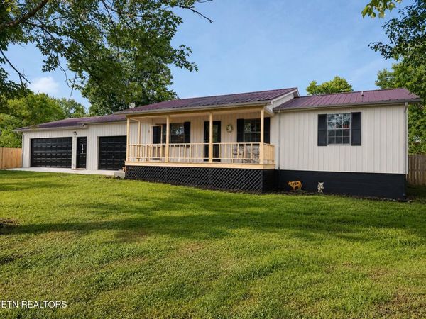 151 Pond Rd, Oliver Springs, TN 37840