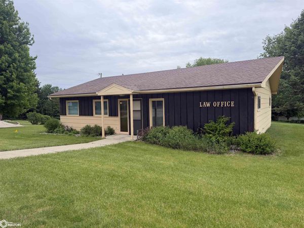 710 King Street, Gladbrook, IA 50635