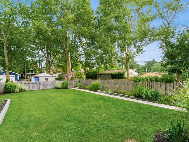 146 W North Broadway, Columbus, OH 43214 Photo 47