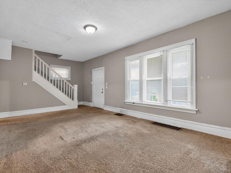 1794 Melrose Avenue, Columbus, OH 43224 Photo 5