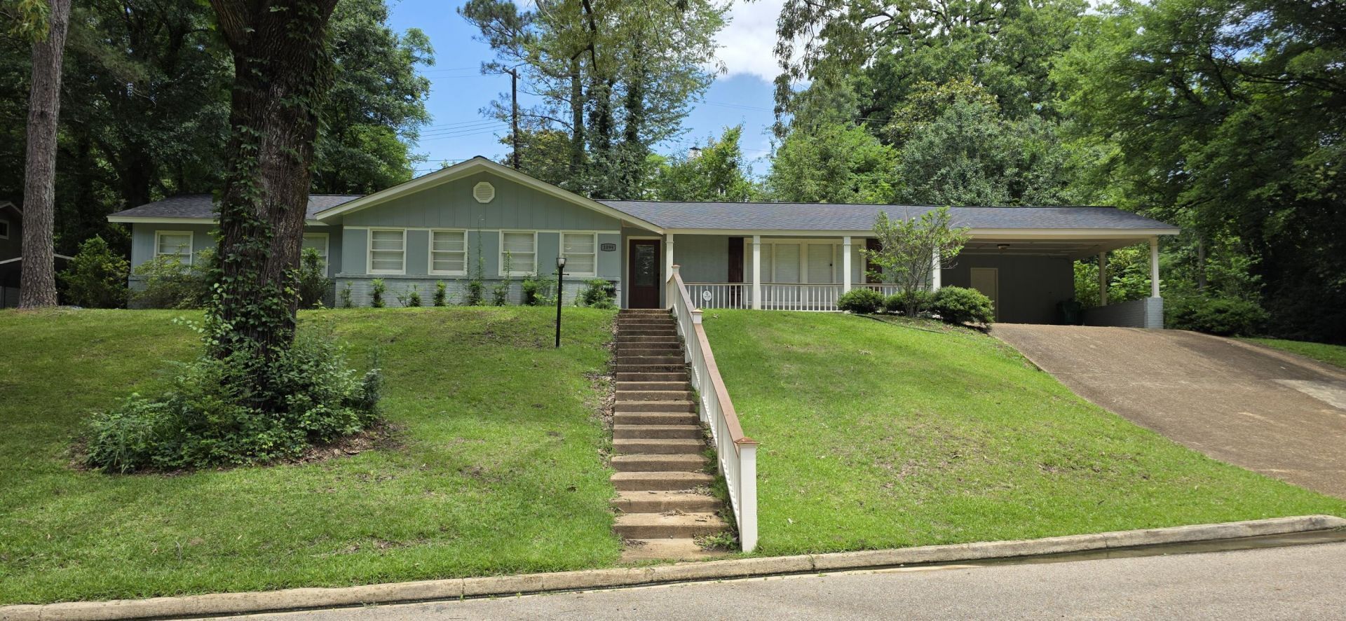 1099 Southdown Pkwy, Columbus, MS 39701 Main Photo