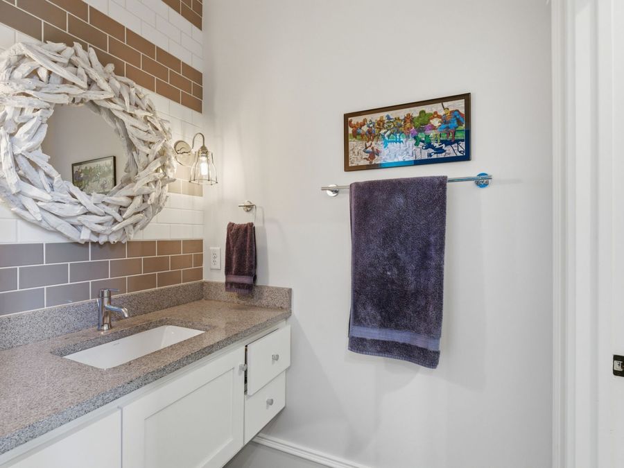 Property Image 60