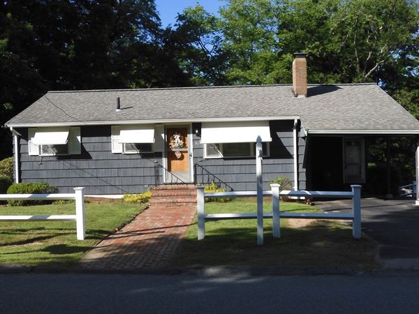 91 Gile St, Haverhill, MA 01830