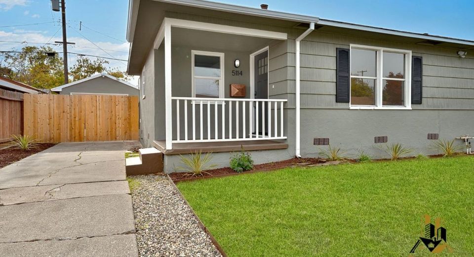 5112-5114 Gordon Dr, Sacramento, CA 95824 Photo