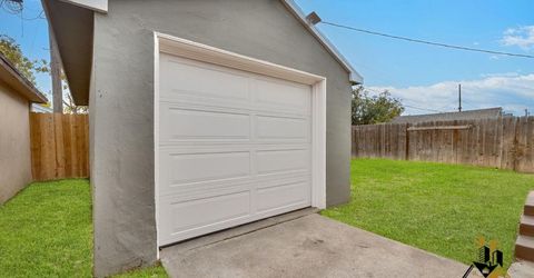 5112-5114 Gordon Dr, Sacramento, CA 95824 Photo