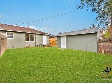 5112-5114 Gordon Dr, Sacramento, CA 95824 Photo