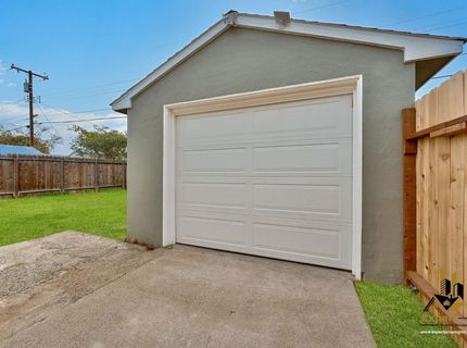 5112-5114 Gordon Dr, Sacramento, CA 95824 Photo