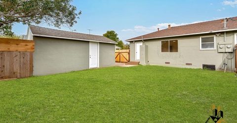 5112-5114 Gordon Dr, Sacramento, CA 95824 Photo