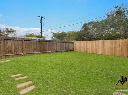 5112-5114 Gordon Dr, Sacramento, CA 95824 Photo