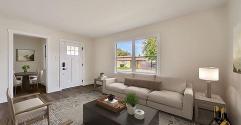 5112-5114 Gordon Dr, Sacramento, CA 95824 Photo