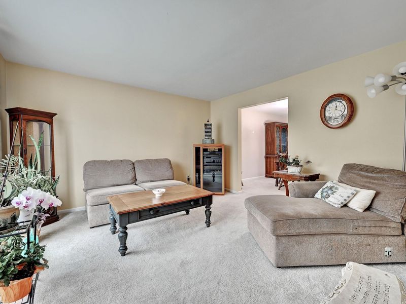 6 Claiborne Court, Florence, KY 41042 Photo 8