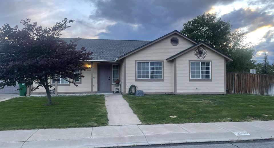2998 Cameron Court, Carson City, NV 89706 Photo