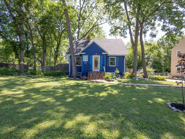 1714 Grand Avenue, Ames, IA 50010