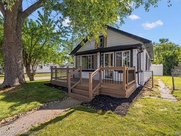 1986 Romeo Street , Ferndale, MI 48220