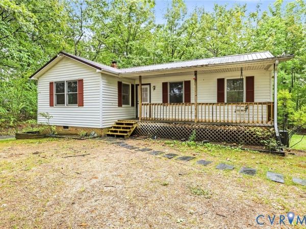 3220 Greenway Road , Gladstone, VA 24553