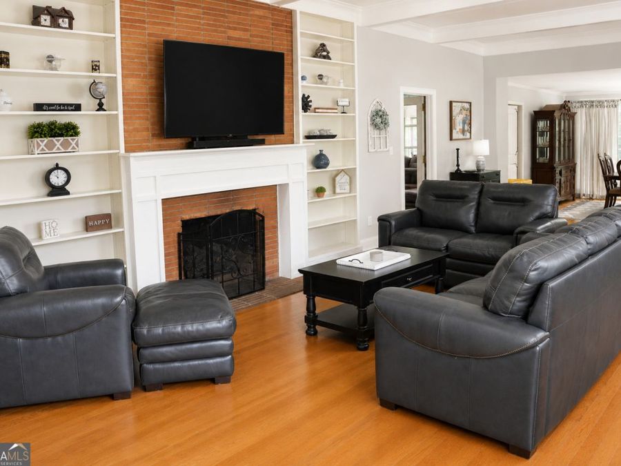 Property Image 11