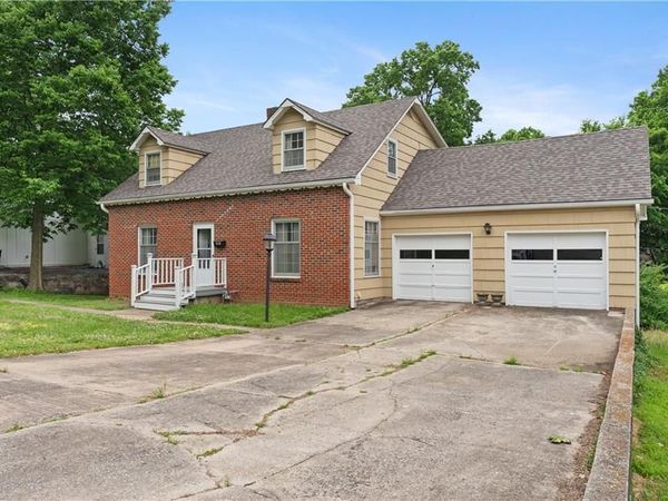 5314 N CYPRESS Avenue, Kansas City, MO 64119