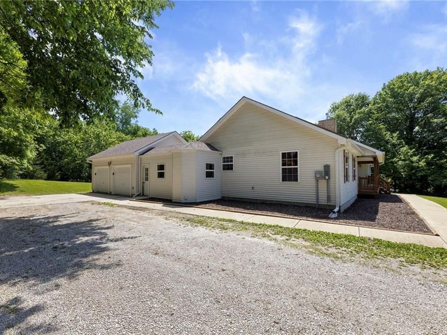 Property Image 39