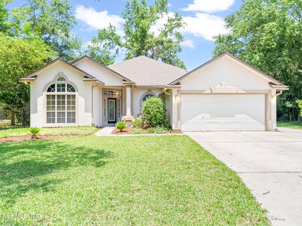 893 BLACKBERRY Lane, St. Johns, FL 32259