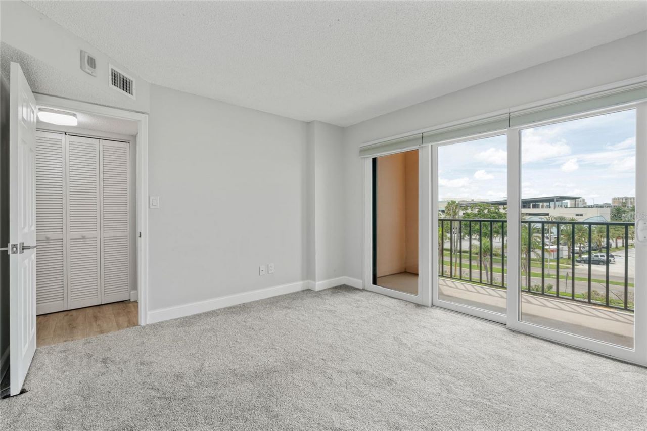 51 Island Way, Unit 411, Clearwater Beach, FL 33767 Photo