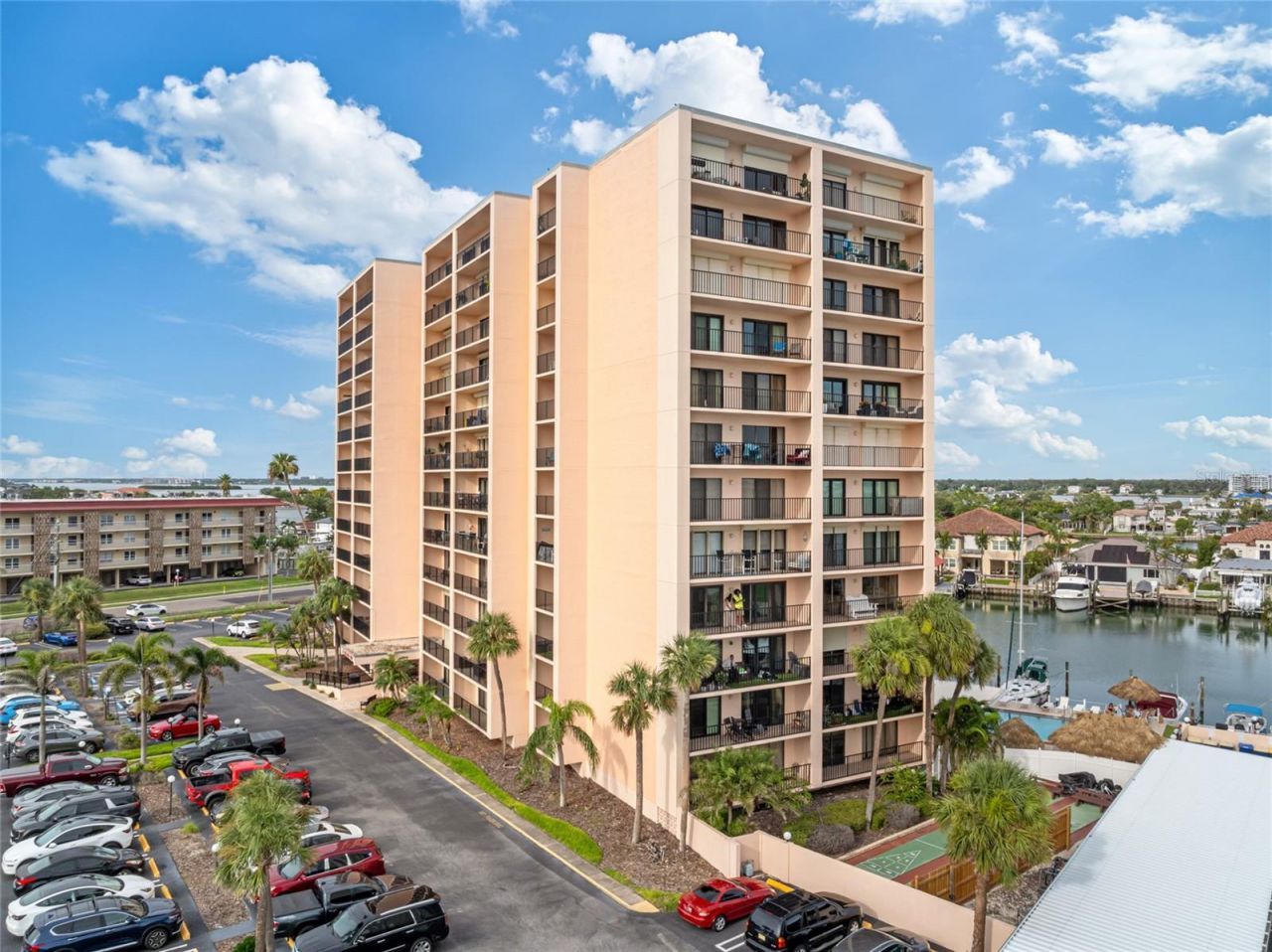 51 Island Way, Unit 411, Clearwater Beach, FL 33767 Photo