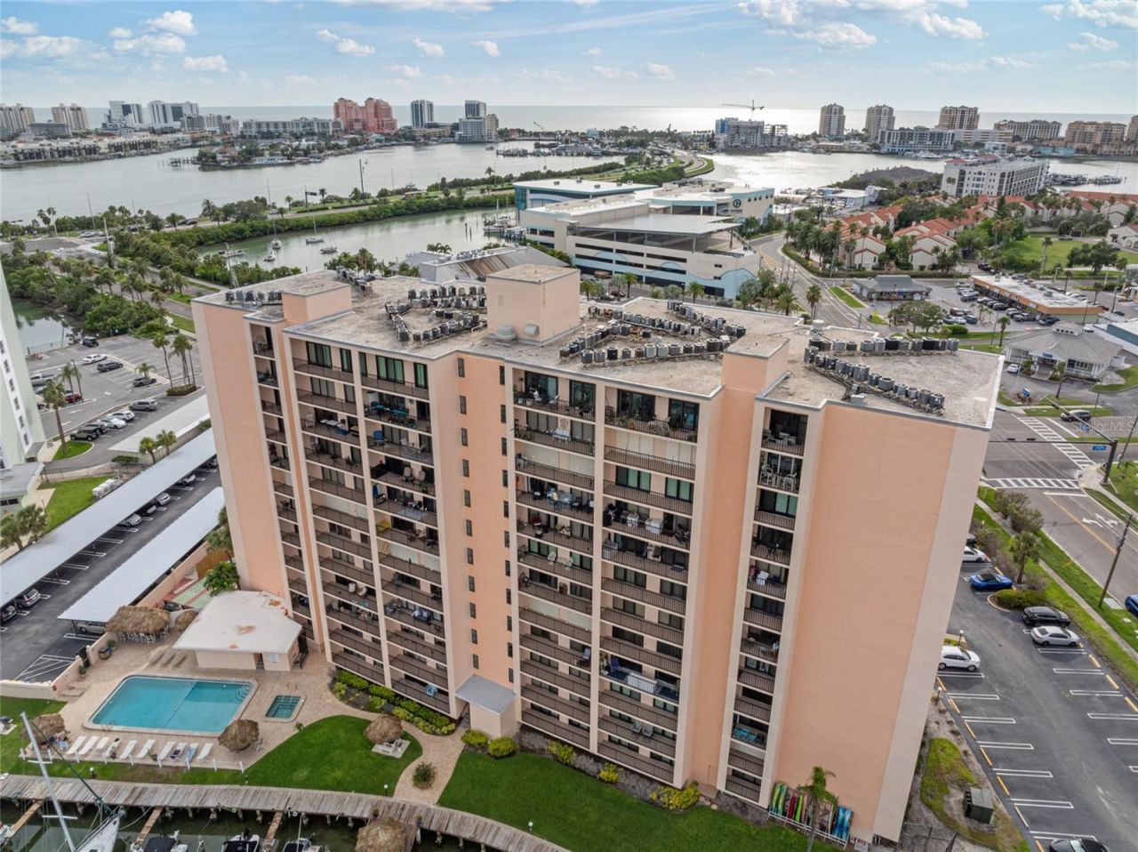 51 Island Way, Unit 411, Clearwater Beach, FL 33767 Photo