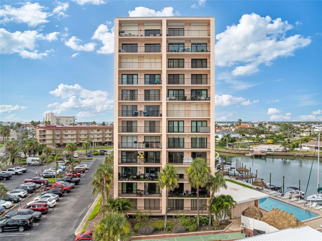 51 Island Way, Unit 411, Clearwater Beach, FL 33767 Photo