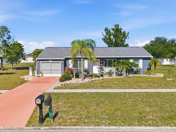 6389 COLISEUM BOULEVARD , PORT CHARLOTTE, FL 33981