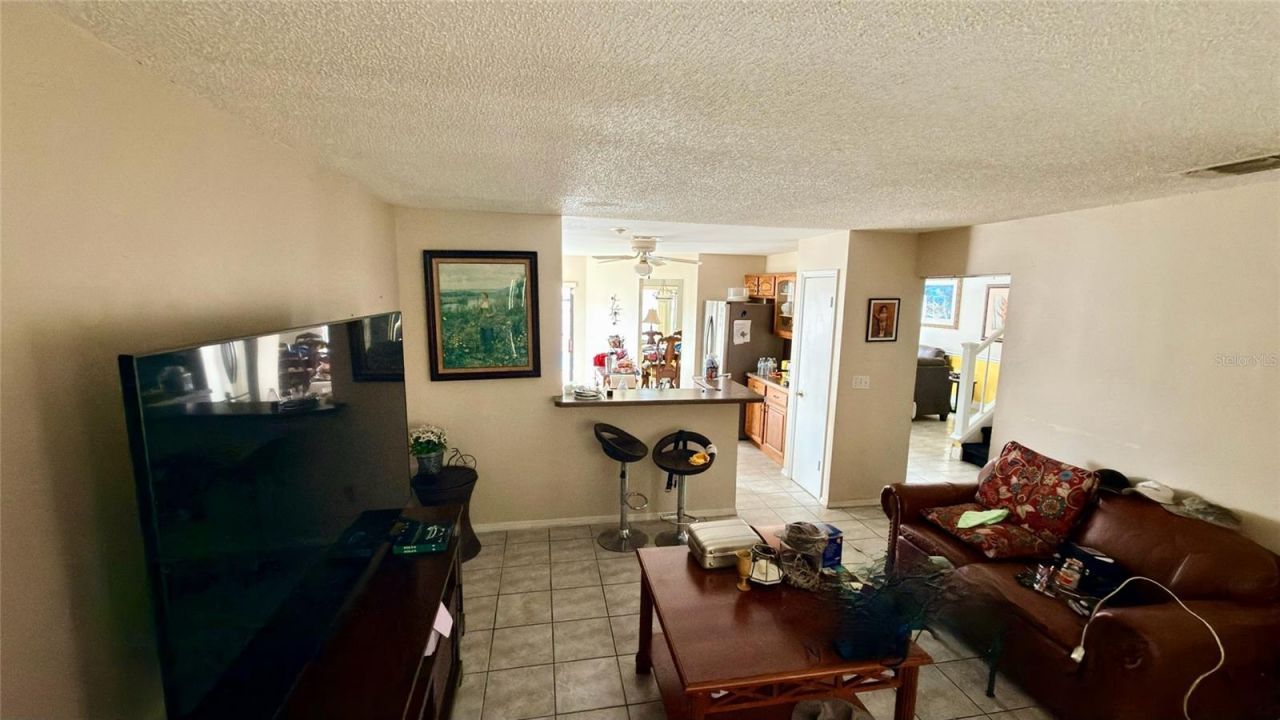 187 Pinewood Circle, Kissimmee, FL 34743 Photo