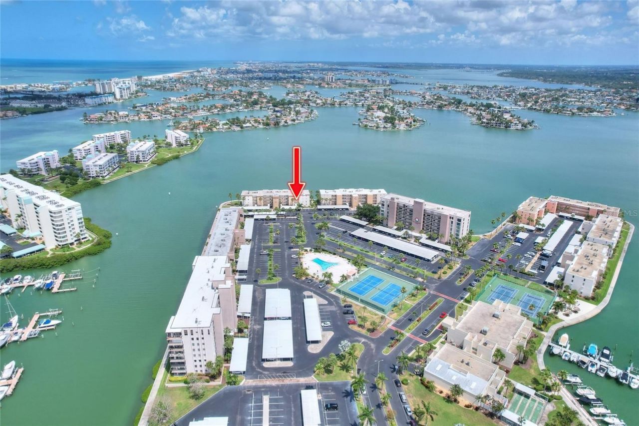 7920 Sun Island Drive S, Unit 202, South Pasadena, FL 33707 Photo
