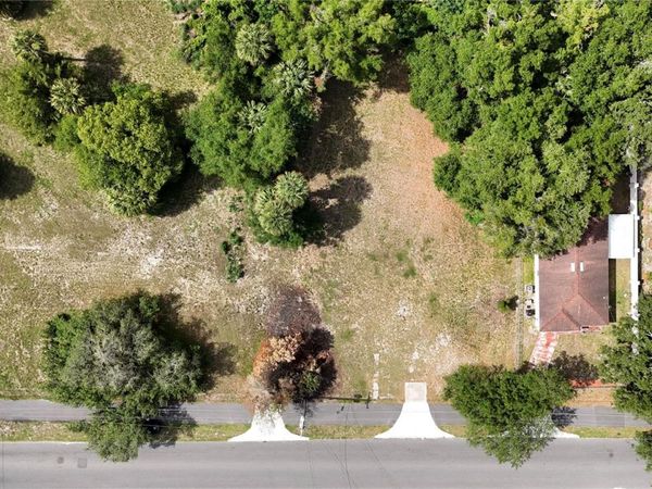 41 E MICHAEL GLADDEN BOULEVARD , APOPKA, FL 32703