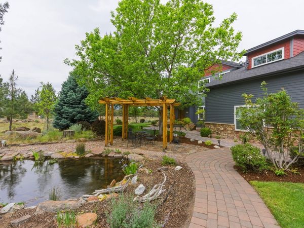 17584 Mountain View Road, Sisters, OR 97759