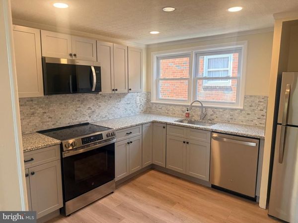 1620 MACDADE BOULEVARD , Unit 2ND FLR, FOLSOM, PA 19033