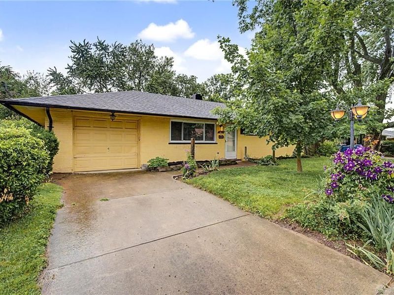 5224 Mariner Drive, Huber Heights, OH 45424 Photo 2