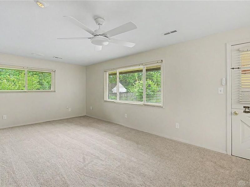 5224 Mariner Drive, Huber Heights, OH 45424 Photo 21