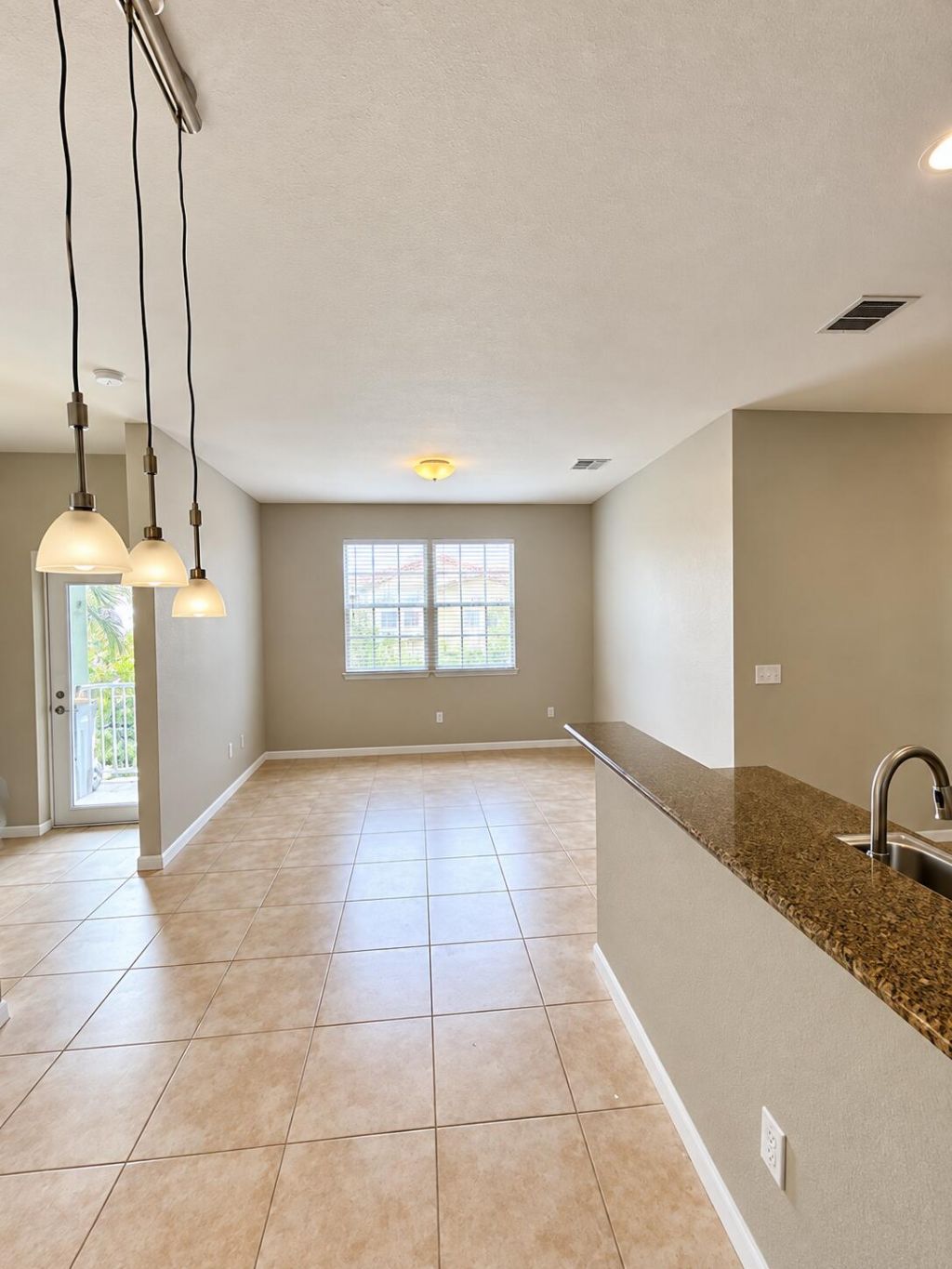 9064 Plymouth Place, Unit 9064, Tamarac, FL 33321 Photo