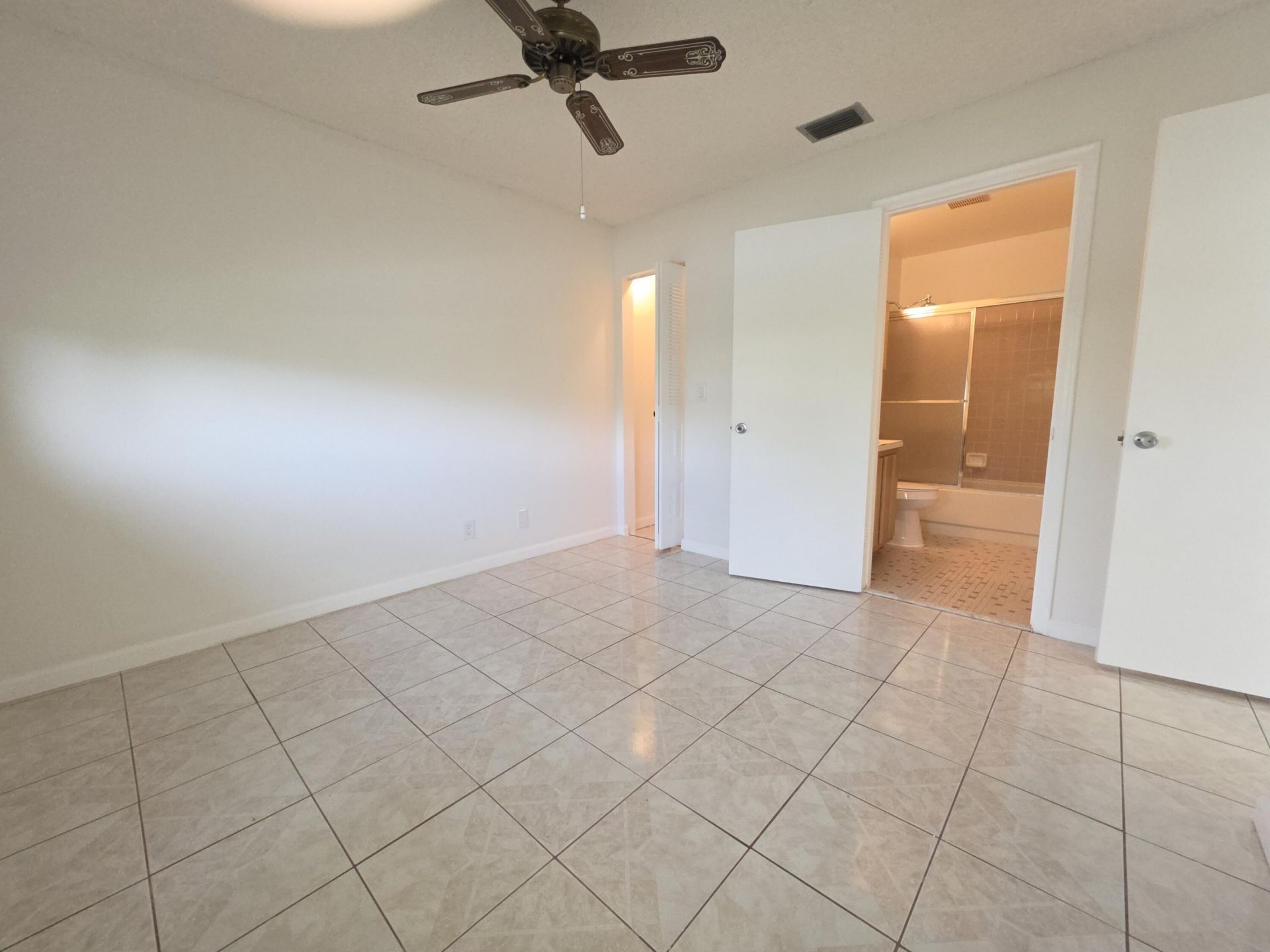5445 Glenda Street, West Palm Beach, FL 33417 Photo