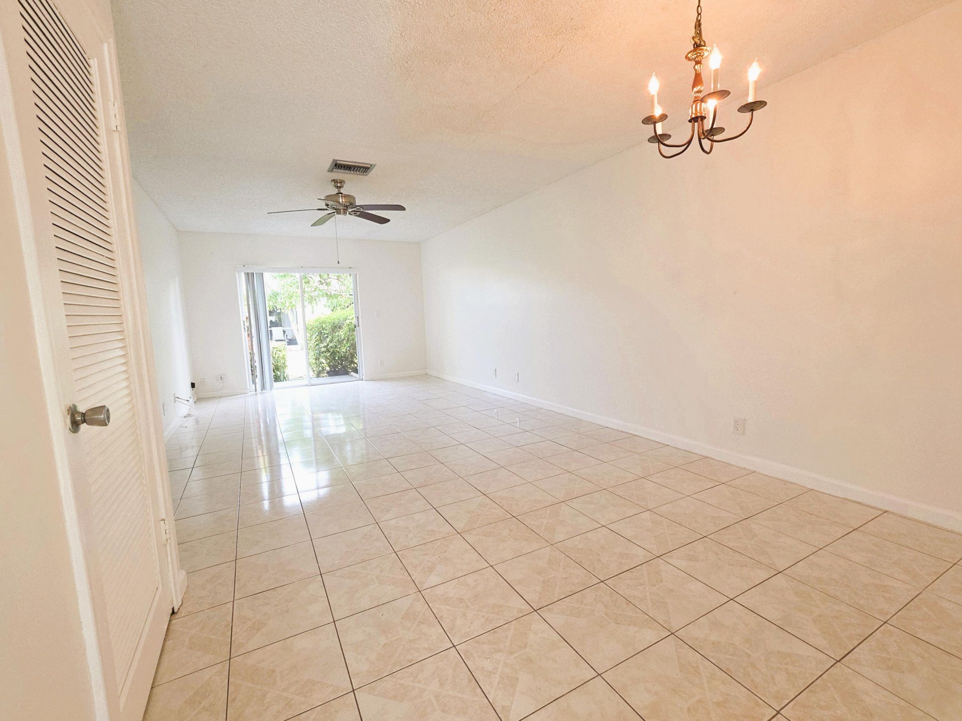 5445 Glenda Street, West Palm Beach, FL 33417 Photo