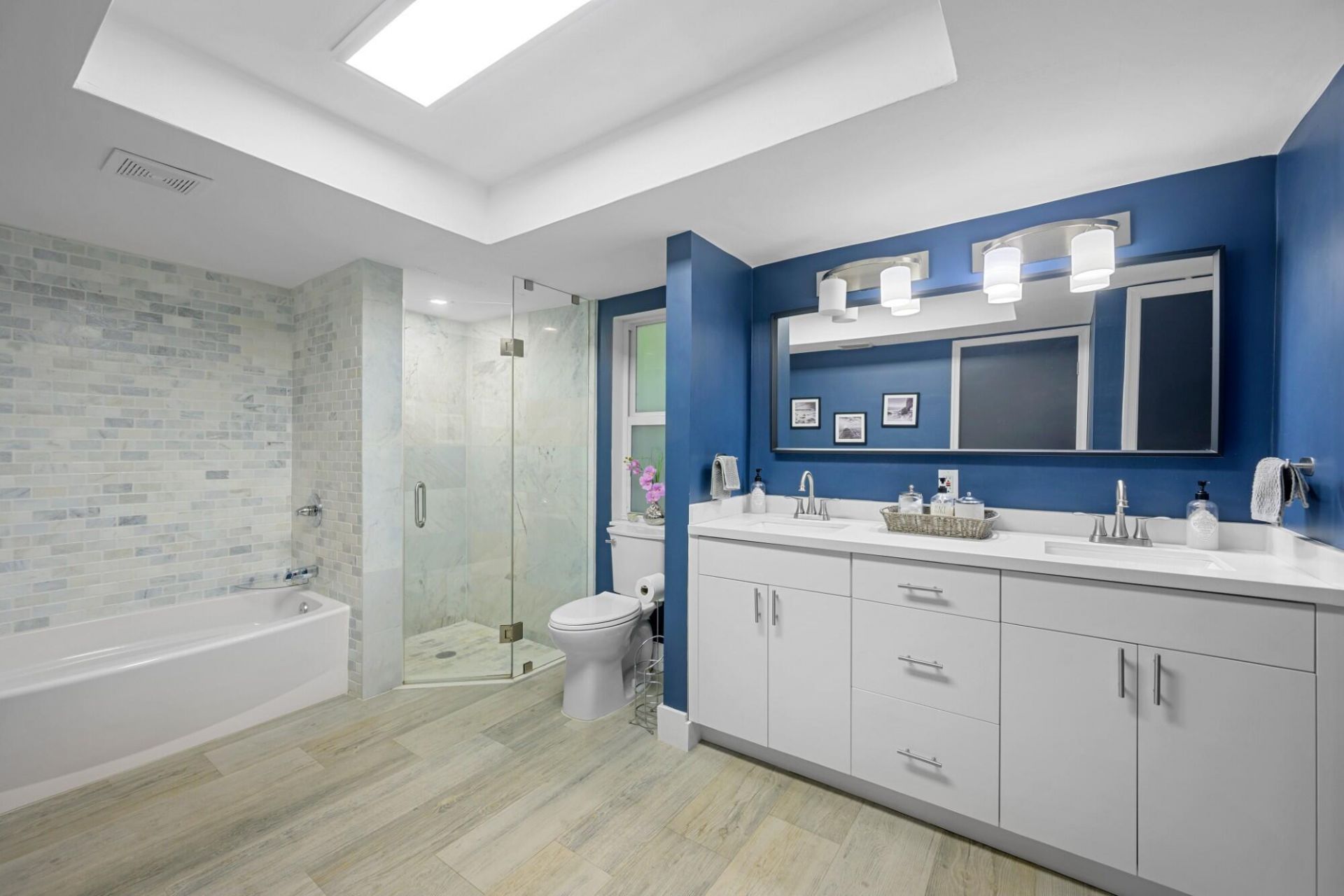 6850 NW 7th Street, Plantation, FL 33317 Photo
