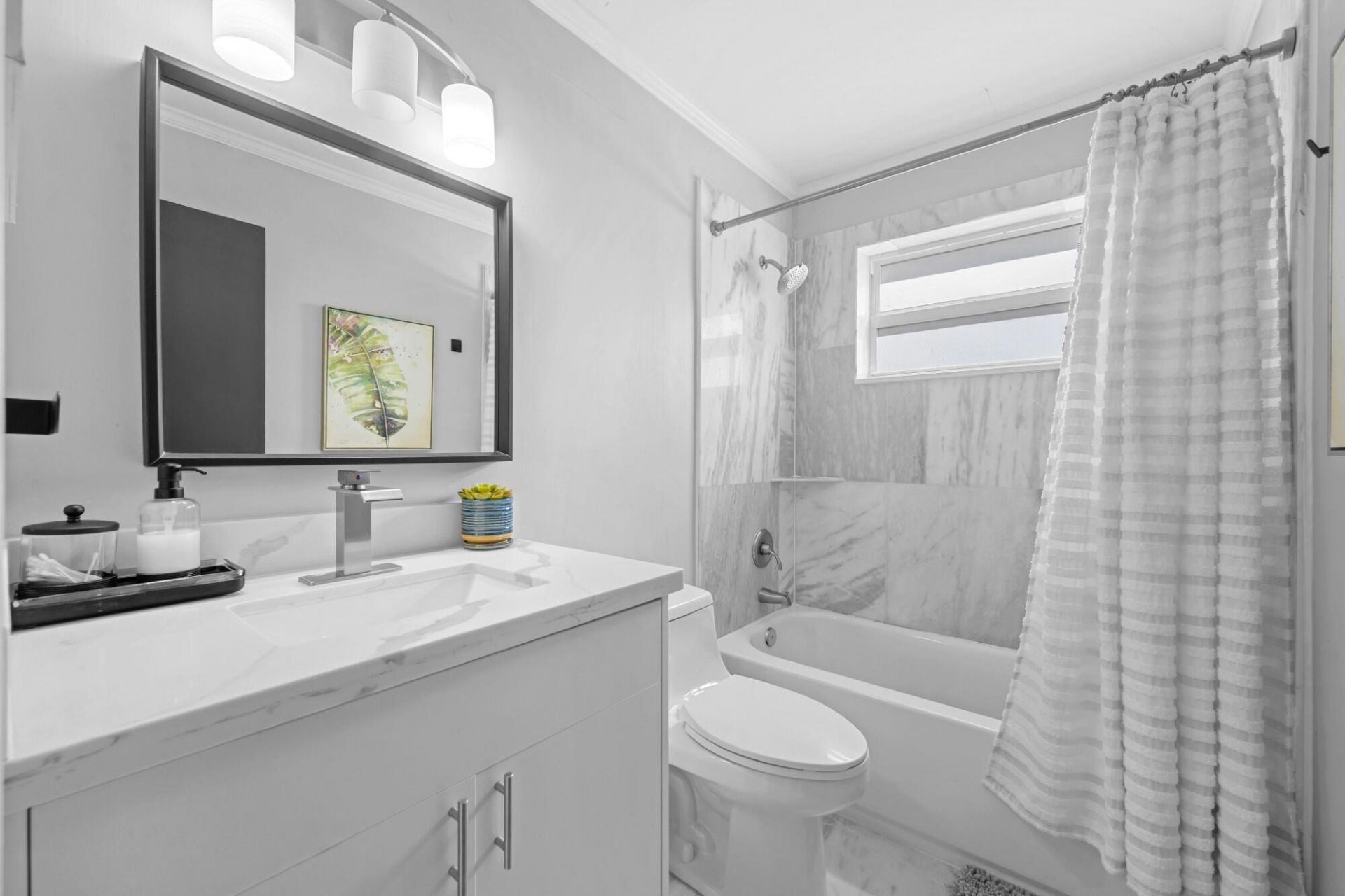 6850 NW 7th Street, Plantation, FL 33317 Photo