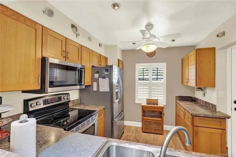 1950 SW Palm City Road, Unit 2-102, Stuart, FL 34994 Photo