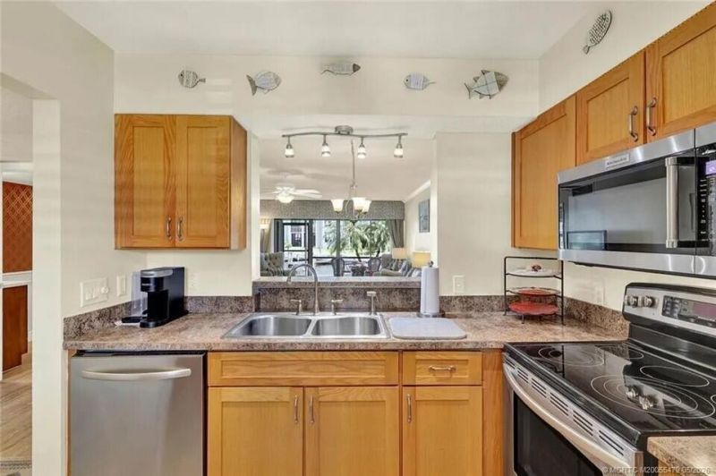 1950 SW Palm City Road, Unit 2-102, Stuart, FL 34994 Photo