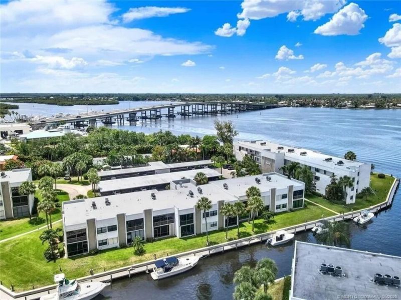 1950 SW Palm City Road, Unit 2-102, Stuart, FL 34994 Photo